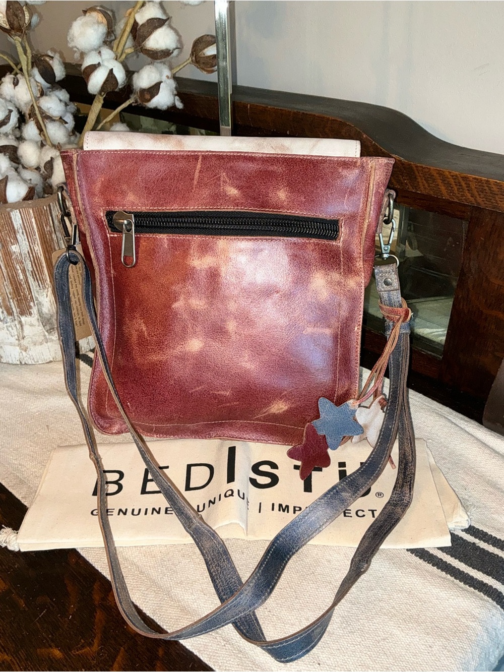 NWT Bed Stu Venice Beach Crossbody Bag Red White Blue Americana Lux MSRP $275 - Picture 2 of 13